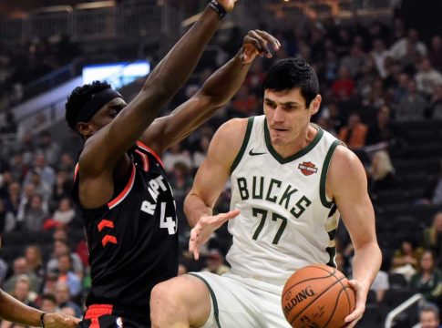 Πήραν το ντέρμπι Ανατολής οι Μπακς χωρίς τον Γιάννη