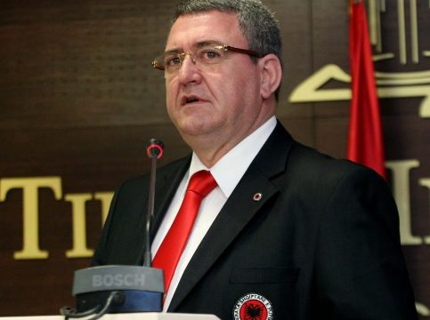 Κατά του απαράδεκτου πανό η αλβανική Ομοσπονδία