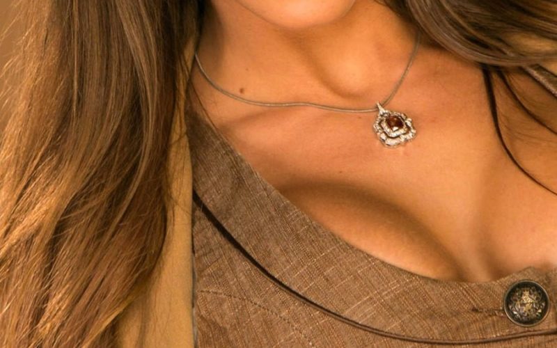 Ποια διάσημη πορνοστάρ βρίσκεται στην Ελλάδα;