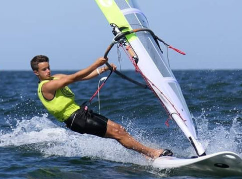 Μια ανάσα από το χρυσό ο Καλπογιαννάκης