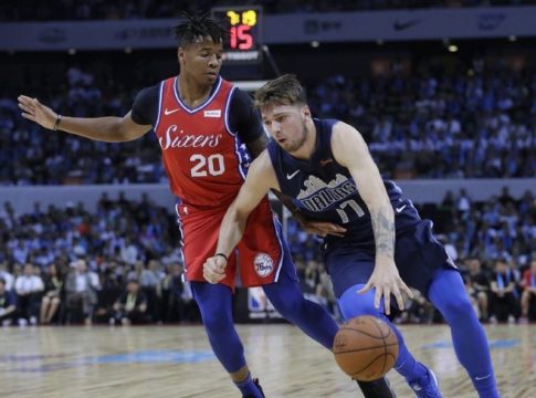 Κορυφαίος ο Ντόντσιτς στην νίκη των Μάβερικς, θετικός ο Κώστας Αντετοκούνμπο