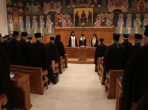 Οι Μητροπολίτες τίναξαν στον αέρα την «ιερή» συμφωνία Τσίπρα – Ιερώνυμου
