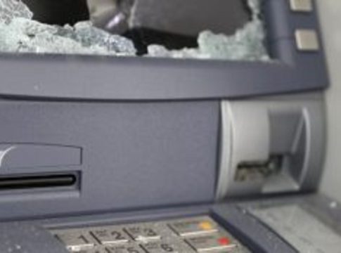 Έκρηξη ΑΤΜ: Ανατίναξαν ΑΤΜ σε σούπερ μάρκετ στους Αγίους Αναργύρους