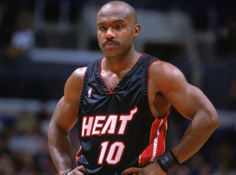 «Φαβορί για MVP ο Αντετοκούνμπο»