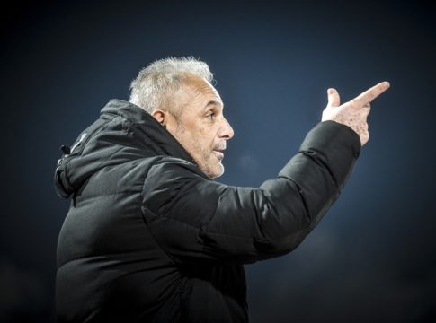 Στον αέρα το μέλλον του Βοσνιάδη