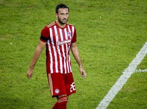 Η χαρά του Βούκοβιτς για τον Ερυθρό Αστέρα (pic)