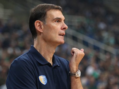 Μπαρτζώκας: «Να παίξουμε πιο γρήγορα από αυτό που θέλει η Μπαρτσελόνα»