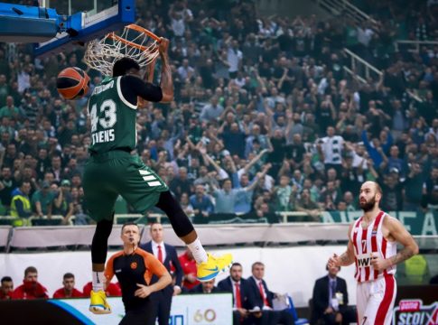 Ο… ιπτάμενος Θανάσης στην κορυφή του TOP 10 της Euroleague