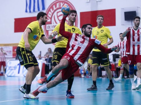 LIVE: Ολυμπιακός – ΑΕΚ 23-23 (Τελικό)