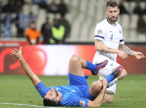 Εθνική Ελλάδας : Νοκ-άουτ από το ματς με την Εσθονία ο Μανωλάς