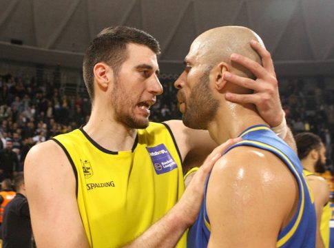 Βασιλόπουλος: «Ημασταν συγκεντρωμένοι, δύσκολη και σημαντική νίκη»