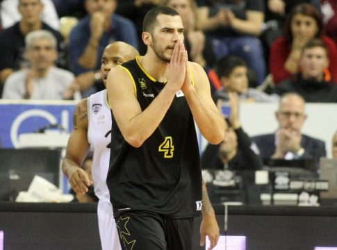 Μποχωρίδης: «Αδικούμε τους εαυτούς μας»