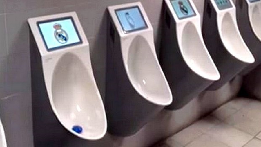 Oθόνες στις τουαλέτες του Μπερναμπέου! (vid)