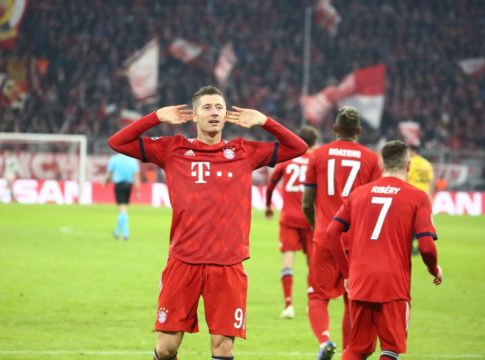 «Χτύπησε» και πάλι ο Λεβαντόφσκι: 2-0 η Μπάγερν επί της ΑΕΚ (vid)