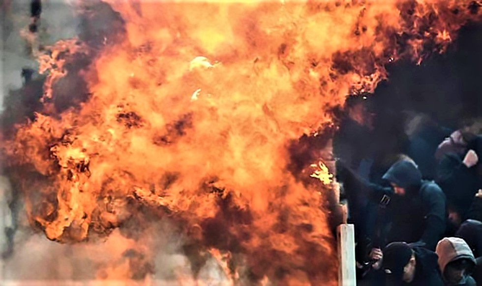 Οι φωτιές που άναψε η μολότοφ στο ΟΑΚΑ