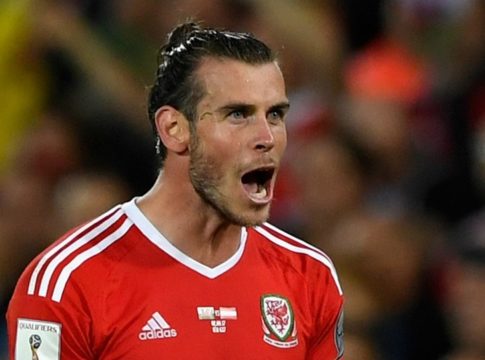 Επιστροφή Μπέιλ στην αποστολή της Ουαλίας