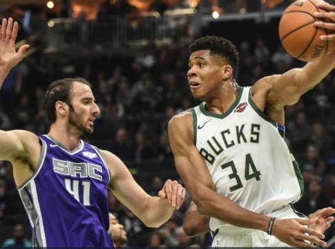 Δεν τον σταματάει τίποτα: Triple-double ο Γιάννης, νέα νίκη οι Μπακς!