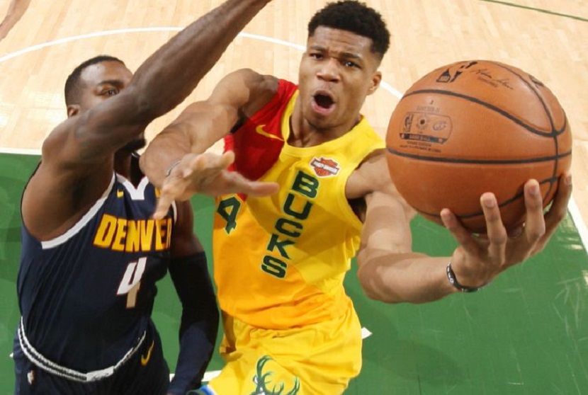 Αντετοκούνμπο: «Με τέτοιες νίκες μεγαλώνουμε σαν ομάδα» (vid)