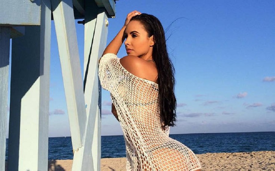 Οι καμπύλες της Lisa Morales