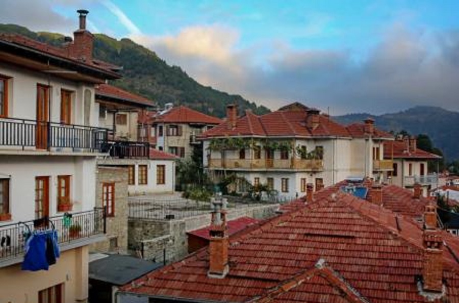 Μέτσοβο: Ο παραδοσιακός οικισμός με τα πολλά αξιοθέατα και την ομορφιά που κόβει την ανάσα (pics&vid)
