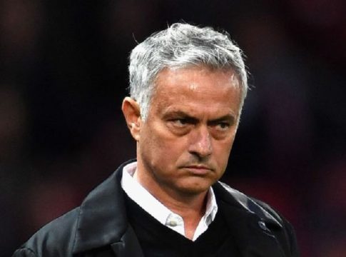 Μουρίνιο: «Θα βρίσκεται στην τετράδα η Γιουνάιτεντ μέσα στον Δεκέμβρη»