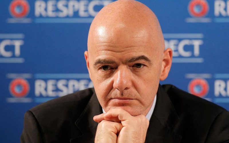 Ινφαντίνο: «Απαγόρευση συμμετοχής σε Μουντιάλ και Eurο σε όποιον παίξει στην European Super League!»