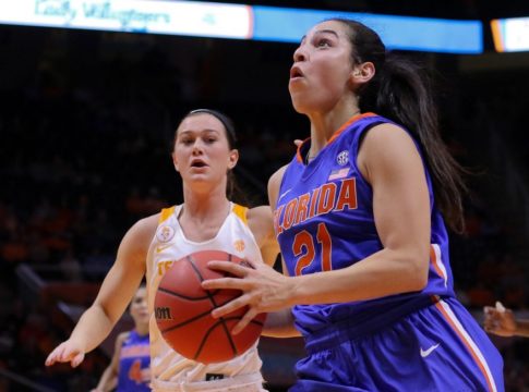 Στην ισπανική Γκερνίκα η Χριστινάκη