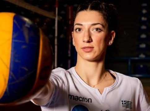 Εμμανουηλίδου: «Αφιερώνω το βραβείο στην ομάδα μου»