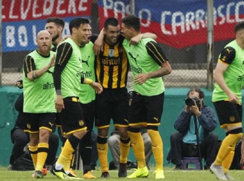 Πρωταθλήτρια η Πενιαρόλ του Εστογιανόφ για 52η φορά στην Ουρουγουάη