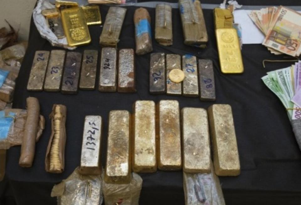 Ελεύθεροι 9 κατηγορούμενοι για την υπόθεση λαθρεμπορίας χρυσού