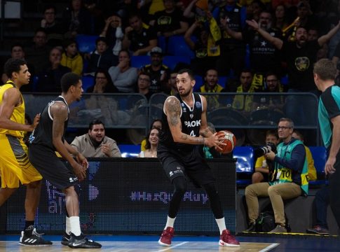 Μέλος της καλύτερης πεντάδας του του BCL ο Χρυσικόπουλος (pic)