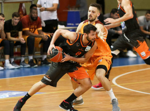 Χολαργός – Προμηθέας Πάτρας 57-69