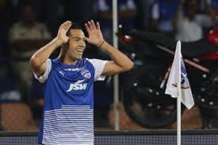 Συνεχίζουν ακάθεκτες στην κορυφή