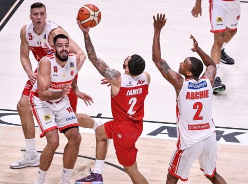 Αρμάνι Μιλάνο – Βαρέζε 72-67