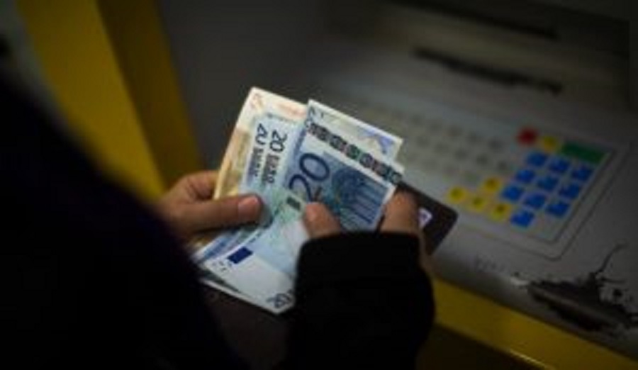 Κοινωνικό μέρισμα: Ξεκίνησε από χθες η καταβολή των χρημάτων