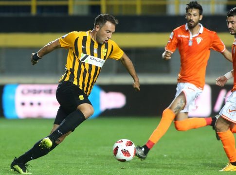 Στον Απόλλωνα Σμύρνης ο Ναζλίδης