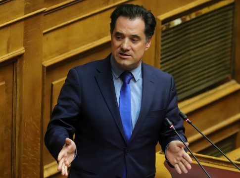 Άδωνις Γεωργιάδης: «Ο… Ακενοτούμπο γεννήθηκε κάπου στην Αφρική» (vid)