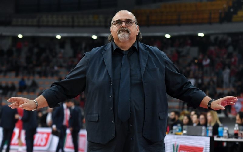 Απέλυσε Τζίκιτς η Μπουντούτσνοστ