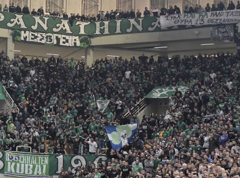 Επίθεση σε συρμό που μετέφερε οπαδούς του Παναθηναϊκού