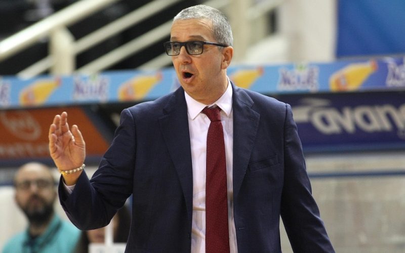 Ντε Ραφαέλε: «Το ματς κρίθηκε σε λάθος επιλογές»