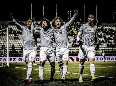 Να κλείσουν τα αυτιά τους στον ΠΑΟΚ