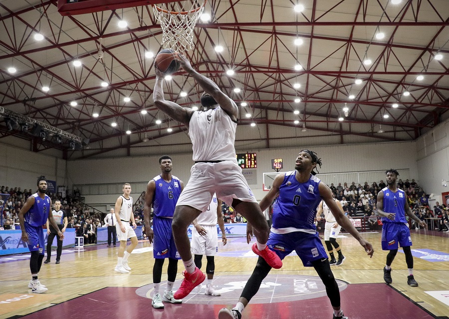 Ο Άρης παρουσιάζει την Κύμη