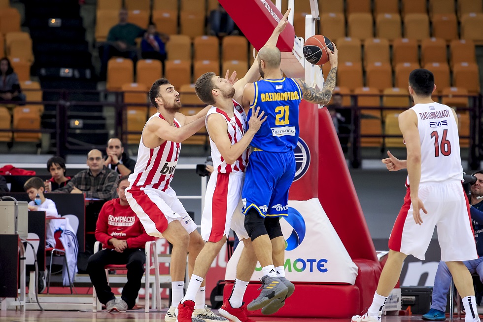 LIVE: Ολυμπιακός – Περιστέρι 92-69 (Τελικό)