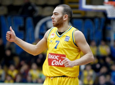 Περιστέρι: «Μαζί πετάμε ψηλά»! (vid)