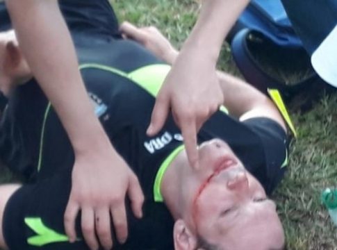 Αργεντινή: Αγριος ξυλοδαρμός διαιτητή από παίκτη! (vid)