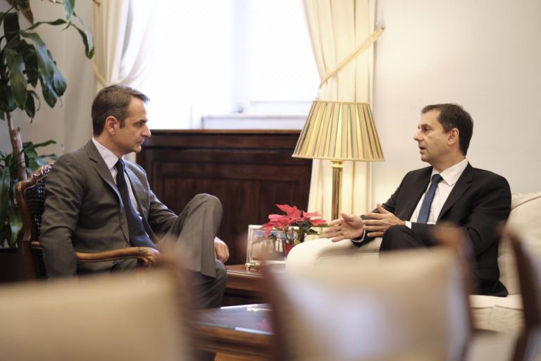 Στη Νέα Δημοκρατία ο Χάρης Θεοχάρης