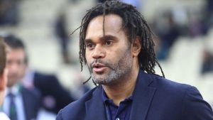 Αs: «Κλειδί ο Καρεμπέ για την απογείωση του Ολυμπιακού»