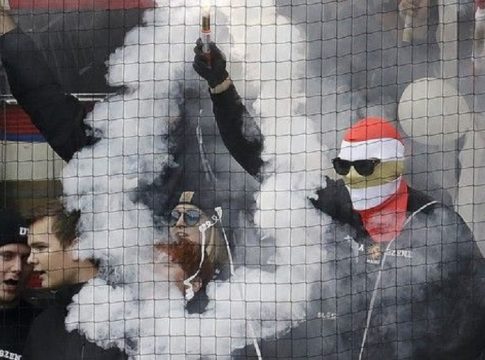Απίθανοι οι οπαδοί της Μάιντζ, τραγούδησαν το «Last Christmas» στις εξέδρες (vids)