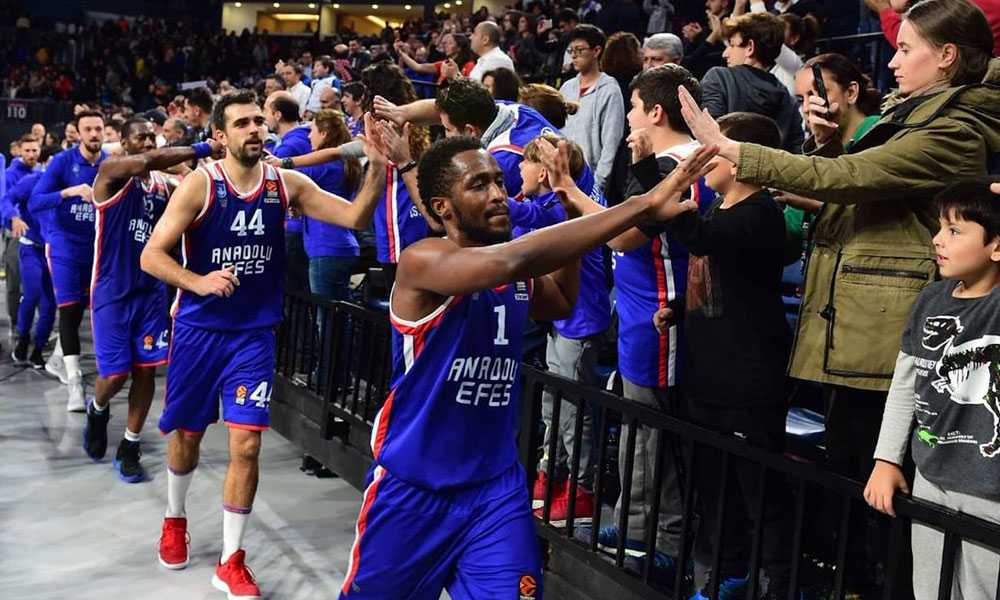 LIVE: Εφές – Μπουντούτσνοστ