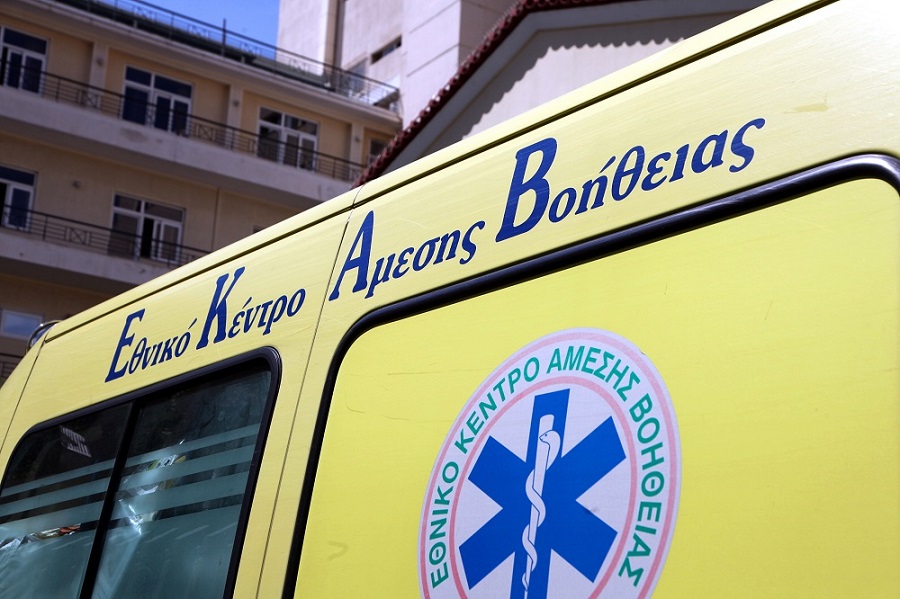 Στην εντατική το 6χρονο αγοράκι που βρέθηκε τυλιγμένο με λουρί